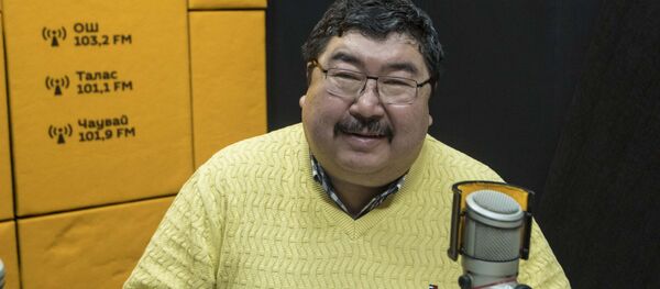 Специалист по безопасности и производству питания на предприятиях пищевой промышленности повар Данияр Деркембаев - Sputnik Кыргызстан