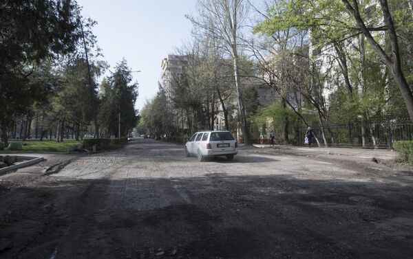 Проспект Эркиндик от Чуй до улицы Токтогула закрыли на ремонт в начале апреля - Sputnik Кыргызстан