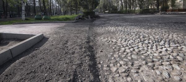 Ремонт проспекта Эркиндик в Бишкеке - Sputnik Кыргызстан