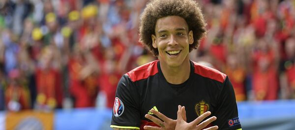 Футболист сборной Бельгии Аксель Витсель. Архивное фото - Sputnik Кыргызстан