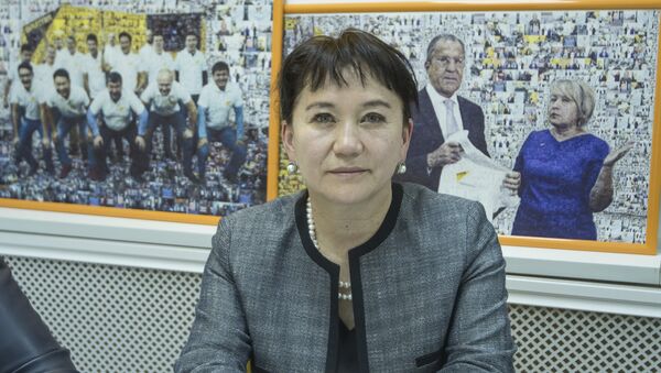 КСДП фракциясынын депутаты Айнуру Алтыбаева - Sputnik Кыргызстан