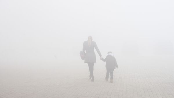 Сильный смог в городе Обилик - Sputnik Кыргызстан