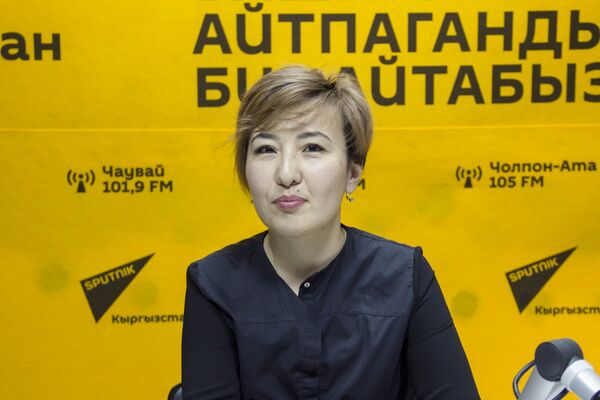 Волонтер Нуриля Чекирова Волонтер Нуриля Чекирова - Sputnik Кыргызстан