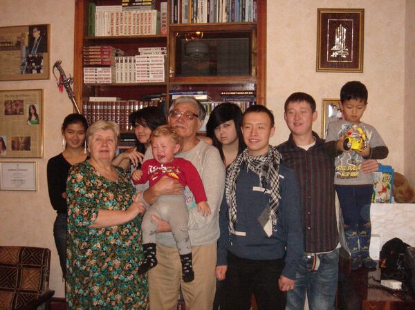 Президент МУК, академик НАН КР Асылбек Айдаралиев  - Sputnik Кыргызстан