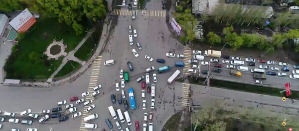 Большие пробки в Бишкеке — прямая трансляция - Sputnik Кыргызстан