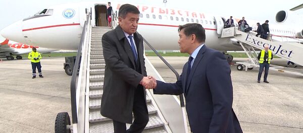 Видео прилета президента Жээнбекова в Бельгию Видео прилета президента Жээнбекова в Бельгию - Sputnik Кыргызстан