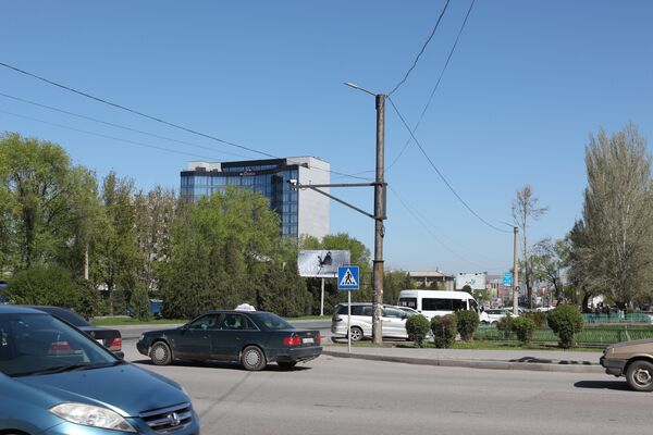 Установка камер фиксации нарушений ПДД в Бишкеке - Sputnik Кыргызстан