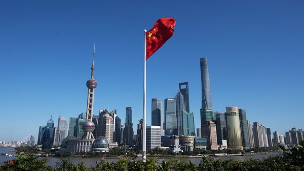 Флаг Китая в Шанхае. Архивное фото - Sputnik Кыргызстан