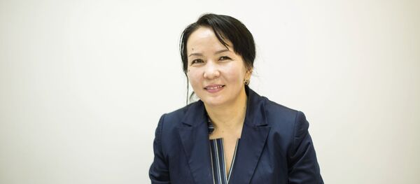 Ведущий специалист Министерства образования и науки Гульшан Абдылдаева - Sputnik Кыргызстан