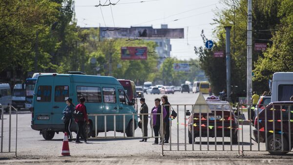 Маршрутка на одной из улиц Бишкека. Архивное фото - Sputnik Кыргызстан
