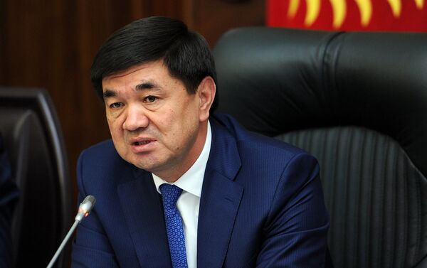 Назначенный в пятницу премьер отметил особую роль аппарата правительства в деятельности исполнительной ветви власти и социально-экономическом развитии страны. - Sputnik Кыргызстан