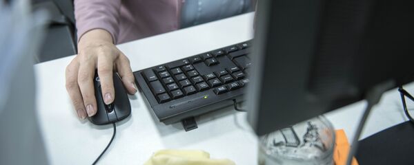 Работа за компьютером - Sputnik Кыргызстан