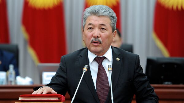Министрлер кабинетинин биринчи орун басарынын милдетин аткаруучу болуп дайындалган Адылбек Касымалиев. Архив - Sputnik Кыргызстан