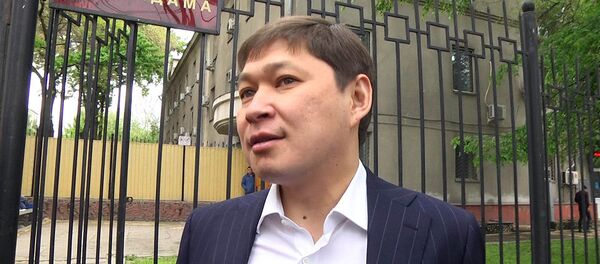 Допрос Сапара Исакова в ГКНБ - Sputnik Кыргызстан