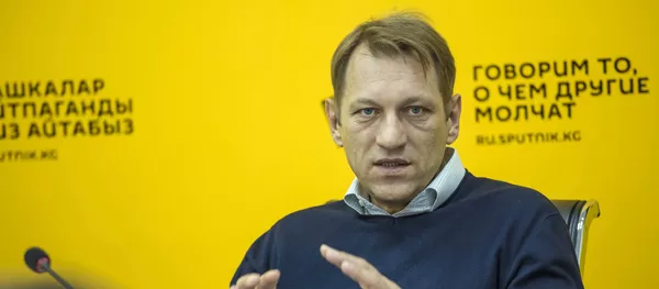 Заместитель главного редактора МИА Россия сегодня Андрей Благодыренко. Архивное фото Заместитель главного редактора МИА Россия сегодня Андрей Благодыренко. Архивное фото - Sputnik Кыргызстан