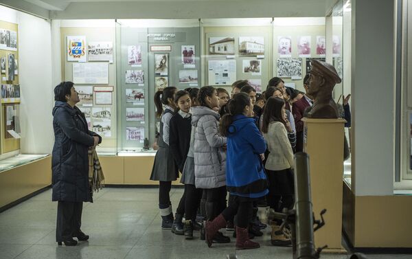 Учурда музейде 13 миңге жакын экспонат бар. - Sputnik Кыргызстан