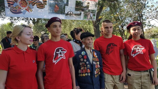 Акция в память о воинах, пропавших без вести во время ВОВ - Sputnik Кыргызстан