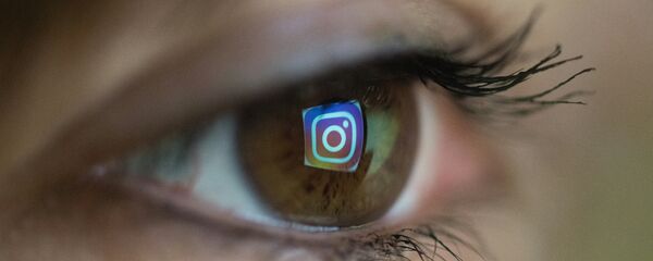 Работа соцсети Instagram - Sputnik Кыргызстан