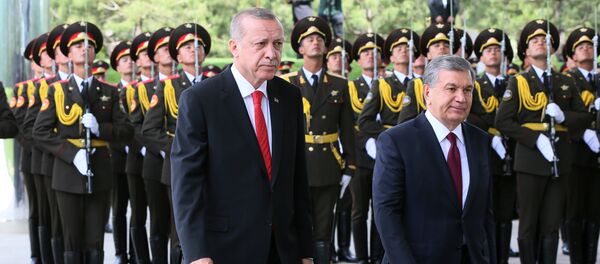 Трехдневный госвизит президента Турции Тайипа Эрдогана в Узбекистан - Sputnik Кыргызстан