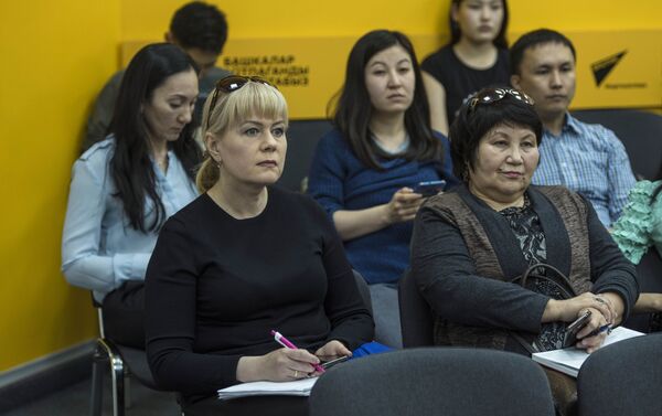 Международное информационное агентство и радио Sputnik Кыргызстан провело мастер-класс для журналистов, а также для студентов столичных вузов по поисковой оптимизации сайта (SEO). - Sputnik Кыргызстан