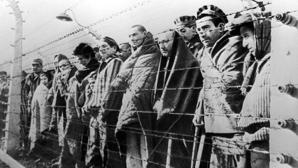 Узники концентрационного лагеря. Архивное фото - Sputnik Кыргызстан