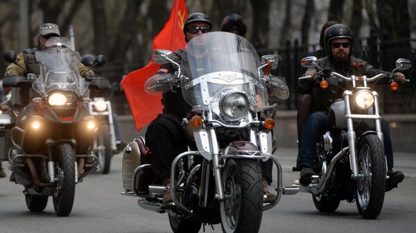 Участники мотопробега Марш знамени Победы. Архивное фото - Sputnik Кыргызстан