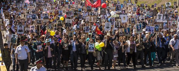 Марш Бессмертный полк в Бишкеке - Sputnik Кыргызстан