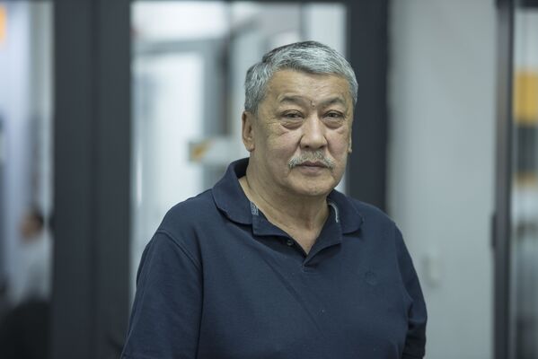 Руководитель рабочей группы по введению национальной валюты Карим Уразбаев - Sputnik Кыргызстан