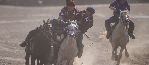 Турнир по кок-бору. Архивное фото Турнир по кок-бору. Архивное фото - Sputnik Кыргызстан