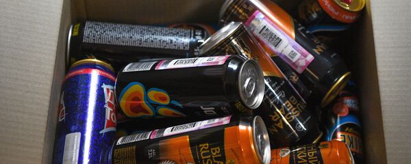 Рейд по выявлению контрафактного алкоголя в Москве Рейд по выявлению контрафактного алкоголя в Москве - Sputnik Кыргызстан