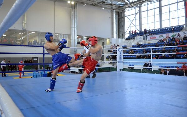 Сборная Кыргызстана стала второй по итогам Чемпионата Азии по кикбоксингу, который прошел в Чолпон-Ате - Sputnik Кыргызстан