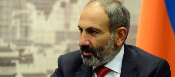 Президент Сооронбай Жээнбеков встретился с премьер-министром Армении Николом Пашиняном Президент Сооронбай Жээнбеков встретился с премьер-министром Армении Николом Пашиняном - Sputnik Кыргызстан