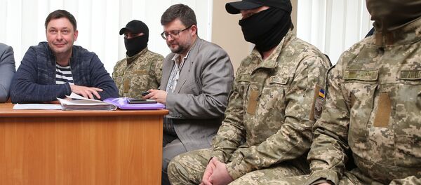 Задержание главы портала РИА Новости Украина Кирилла Вышинского - Sputnik Кыргызстан