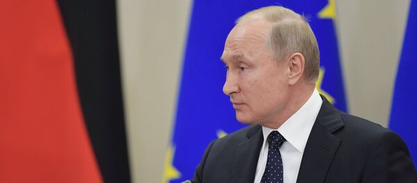 Президент РФ В. Путин встретился с канцлером ФРГ А. Меркель - Sputnik Кыргызстан