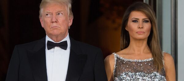 Президент США Дональд Трамп и первая леди Меланья. Архивное фото - Sputnik Кыргызстан