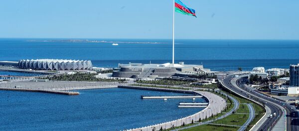 Вид на Баку со смотровой площадки. Архивное фото - Sputnik Кыргызстан