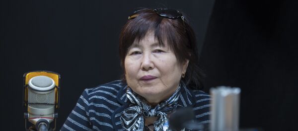 Национальный координатор Минздрава КР по борьбе против табака Чынара Бекбасарова Национальный координатор Минздрава КР по борьбе против табака Чынара Бекбасарова - Sputnik Кыргызстан