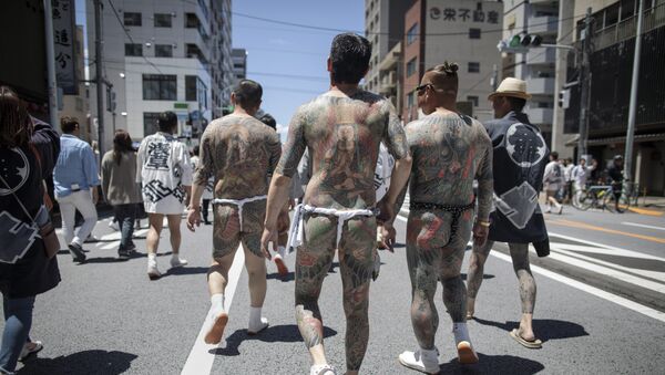 Фестиваль японских татуировок якудза (Сандзя-Мацури) в Токио - Sputnik Кыргызстан