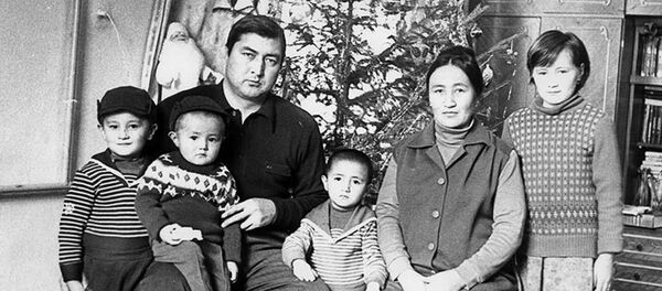 Известный политик Бекмамат Осмонов - Sputnik Кыргызстан