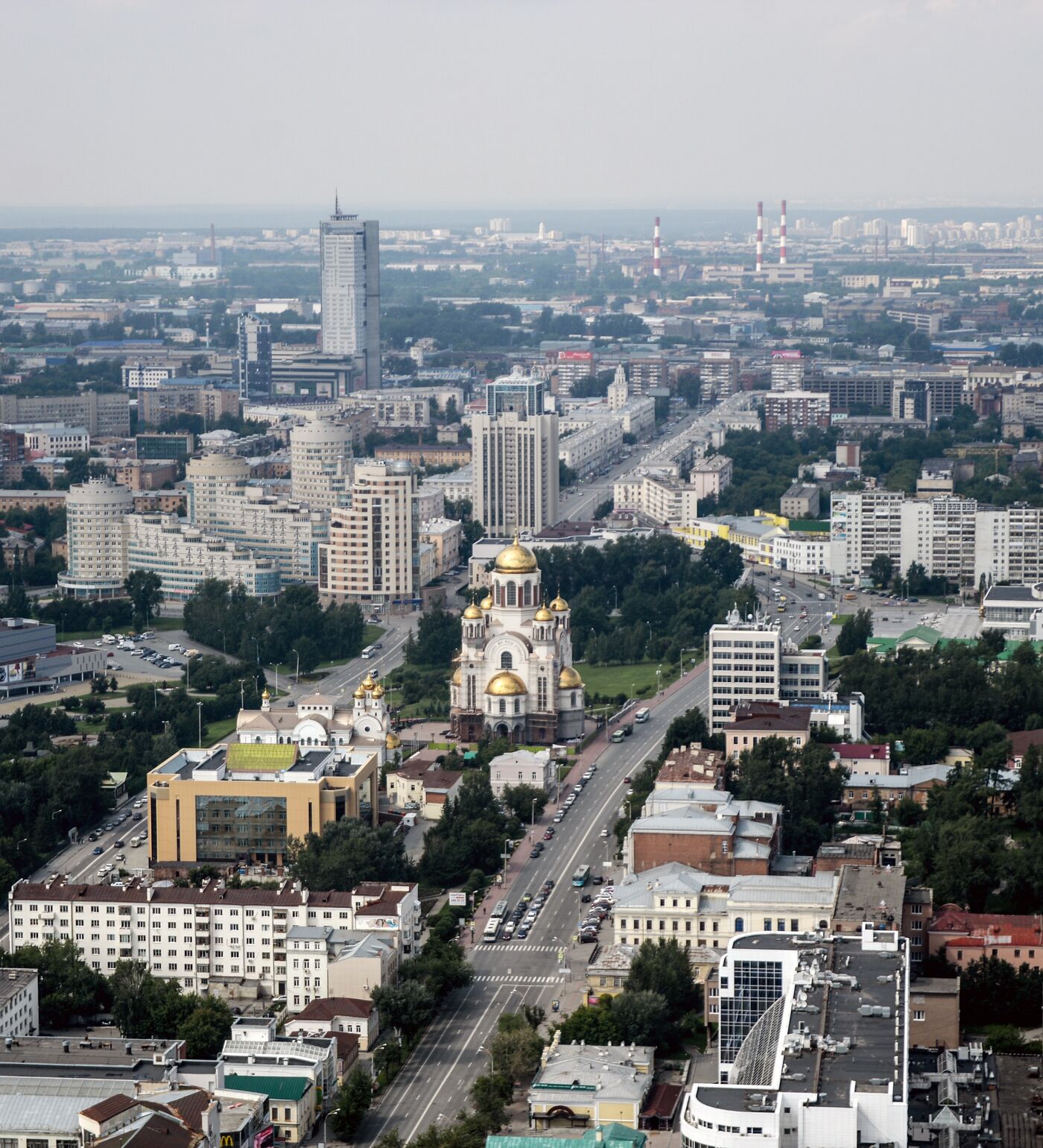 Екатеринбург: равнодушный мегаполис и его душевные обитатели - 26.05.2018,  Sputnik Кыргызстан