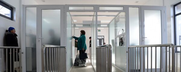 Работа КПП Чалдыбар-Автодорожный - Sputnik Кыргызстан