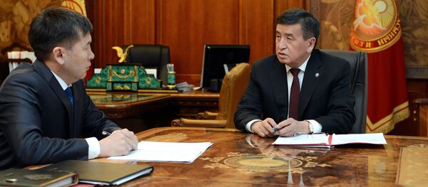 Президент КР Сооронбай Жээнбеков принял председателя ГКНБ Идриса Кадыркулова - Sputnik Кыргызстан