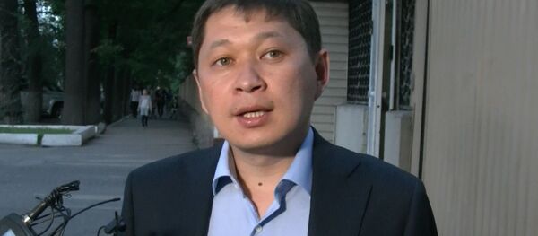 Обвиненный в коррупции Исаков вышел из ГКНБ и дал интервью. Видео - Sputnik Кыргызстан