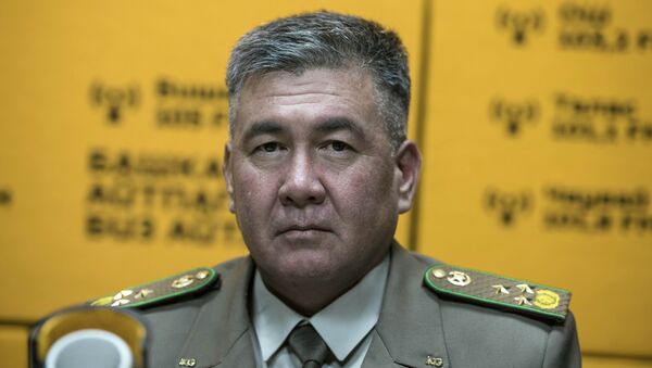 Начальник Чуйской области пограничного отряда ГПС КР Жаныбек Жакыпов - Sputnik Кыргызстан