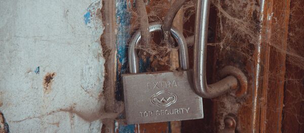 Город Айдаркен в Кадамжайском районе Баткенской области Город Айдаркен в Кадамжайском районе Баткенской области - Sputnik Кыргызстан