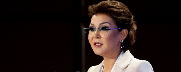 Председатель комитета по международным отношениям, обороне и безопасности сената РК Дарига Назарбаева Председатель комитета по международным отношениям, обороне и безопасности сената РК Дарига Назарбаева - Sputnik Кыргызстан