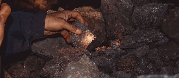 Хайдарканский ртутный комбинат в городе Айдаркен - Sputnik Кыргызстан