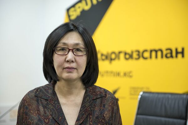 Специалист программы социальной политики ЮНИСЕФ Гульсана Турусбекова - Sputnik Кыргызстан