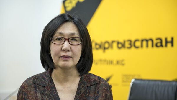 Специалист программы социальной политики ЮНИСЕФ Гульсана Турусбекова - Sputnik Кыргызстан