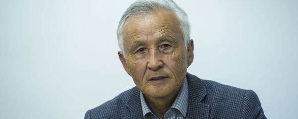 Советник министра культуры, информации и туризма Рыскул Боронбаев - Sputnik Кыргызстан